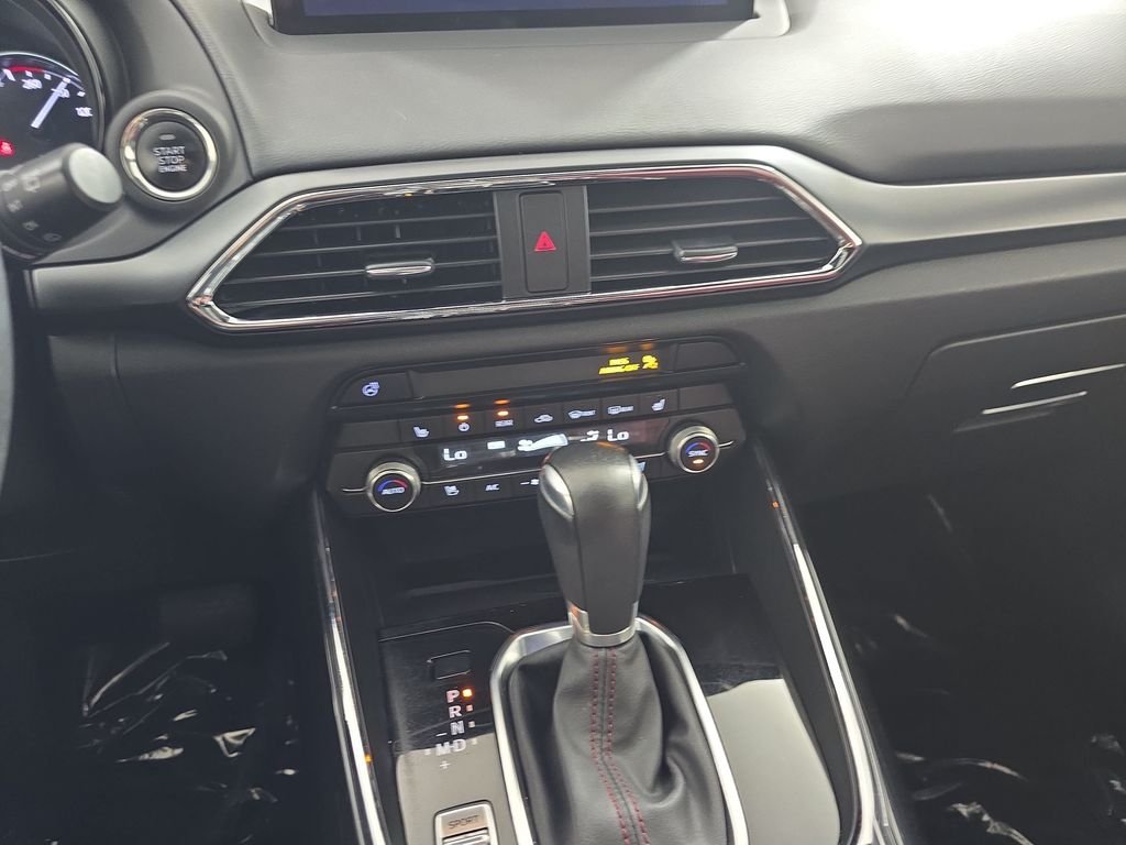 Used 2021 Polymetal Gray Mazda Carbon Edition image 27