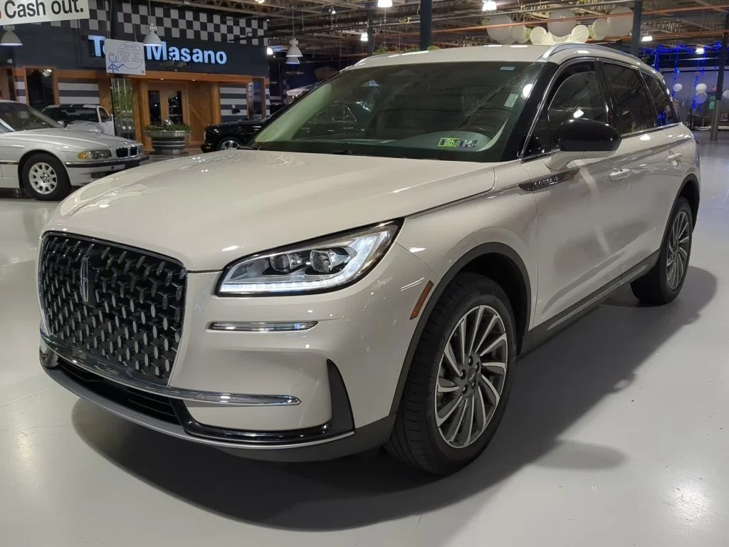 2023 Lincoln Corsair Reserve AWD's photo