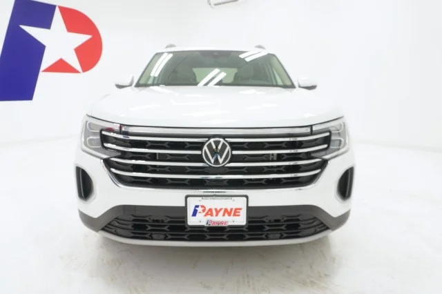 New 2026 Opal White Pearl Volkswagen 2.0T SE image 2
