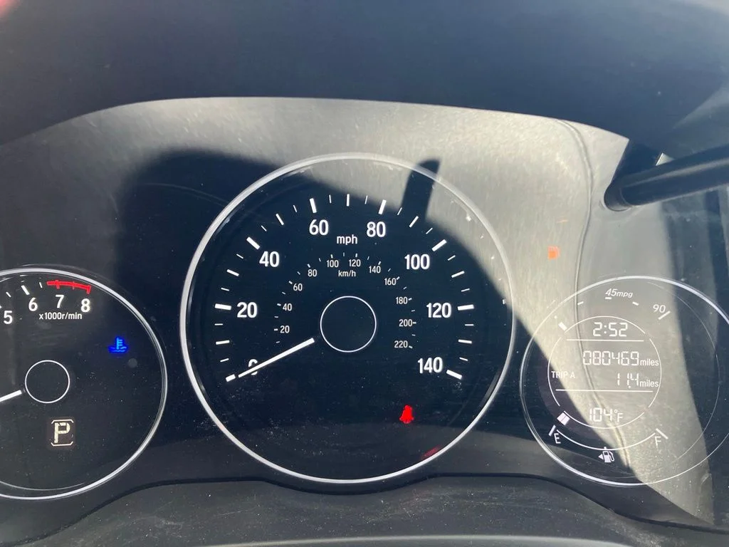 Used 2016  Honda LX image 9