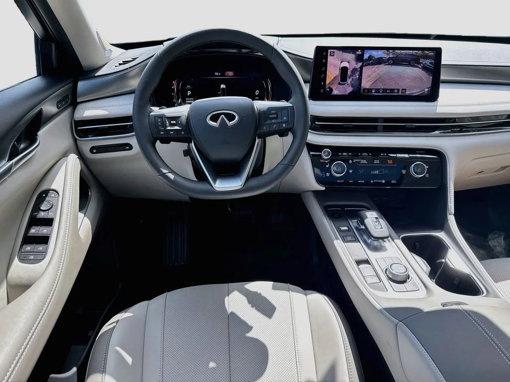 New 2027 DEEP EMERALD INFINITI Luxe FWD image 24