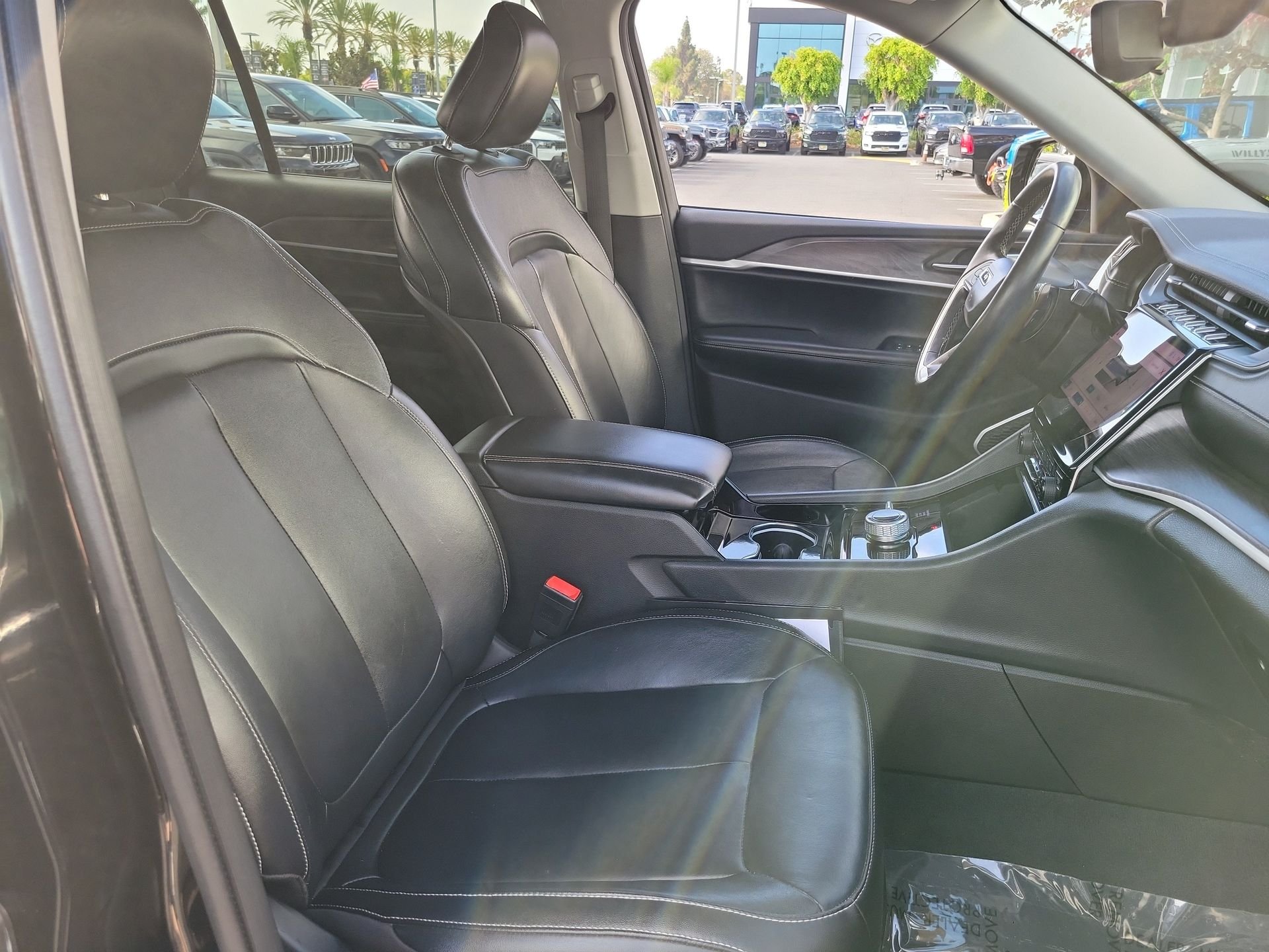Certified Used 2022 Black Jeep Limited image 14