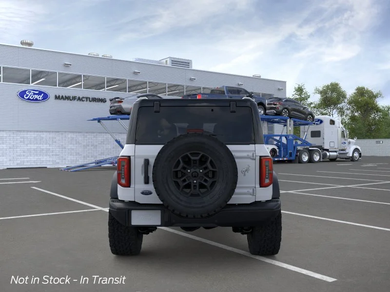 New 2026 Oxford White Ford Badlands® image 5