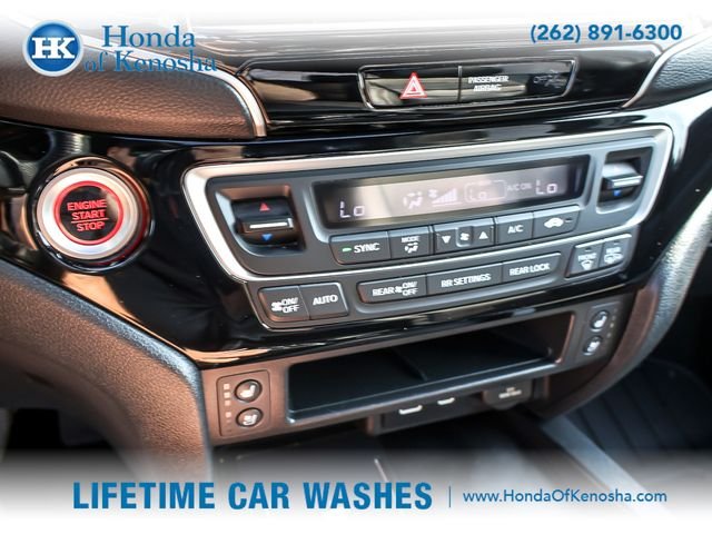 2024 Honda Ridgeline Black Edition - Photo 19