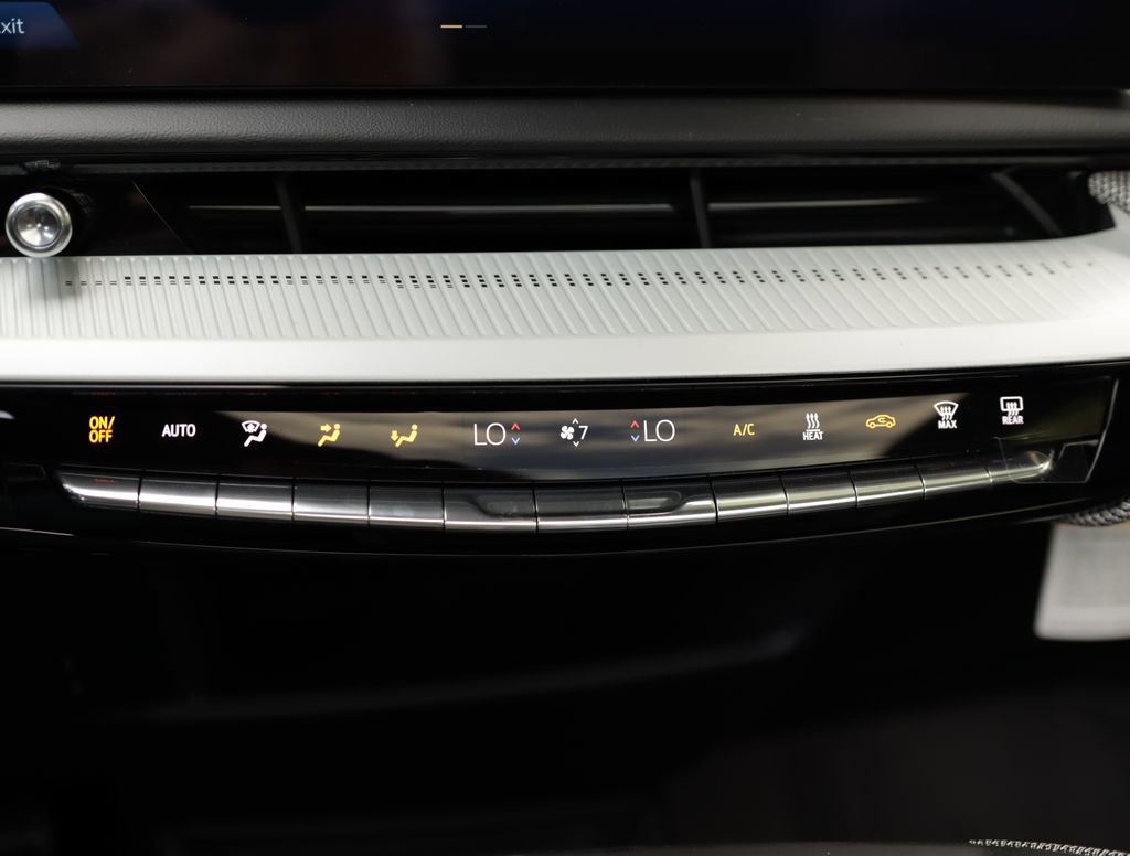2026 Cadillac OPTIQ Sport - Photo 20