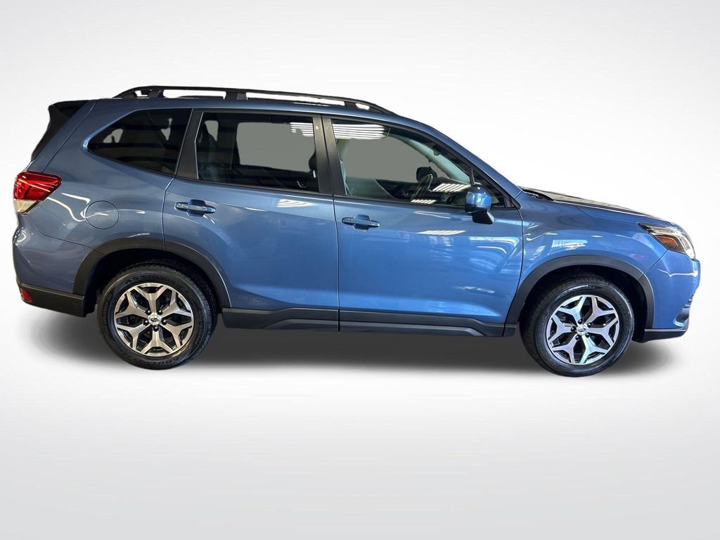 Used 2024 Blue Subaru Premium image 7