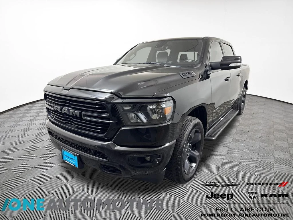 2019 RAM 1500 Big Horn/Lone Star 4x4 Crew Cab 5'7's photo