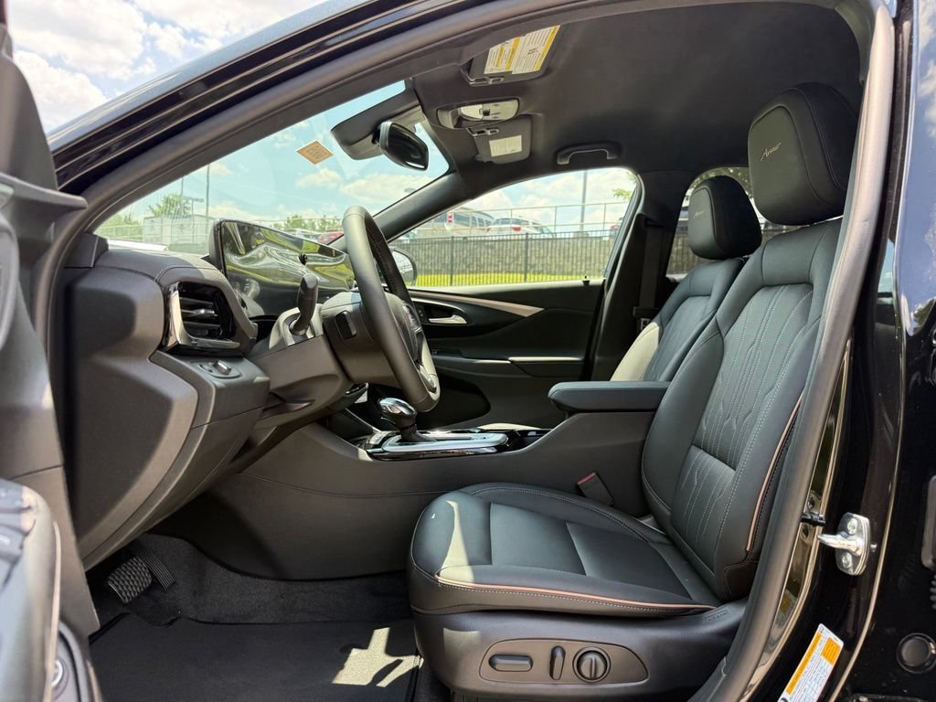 2026 Buick Envista Avenir - Photo 18
