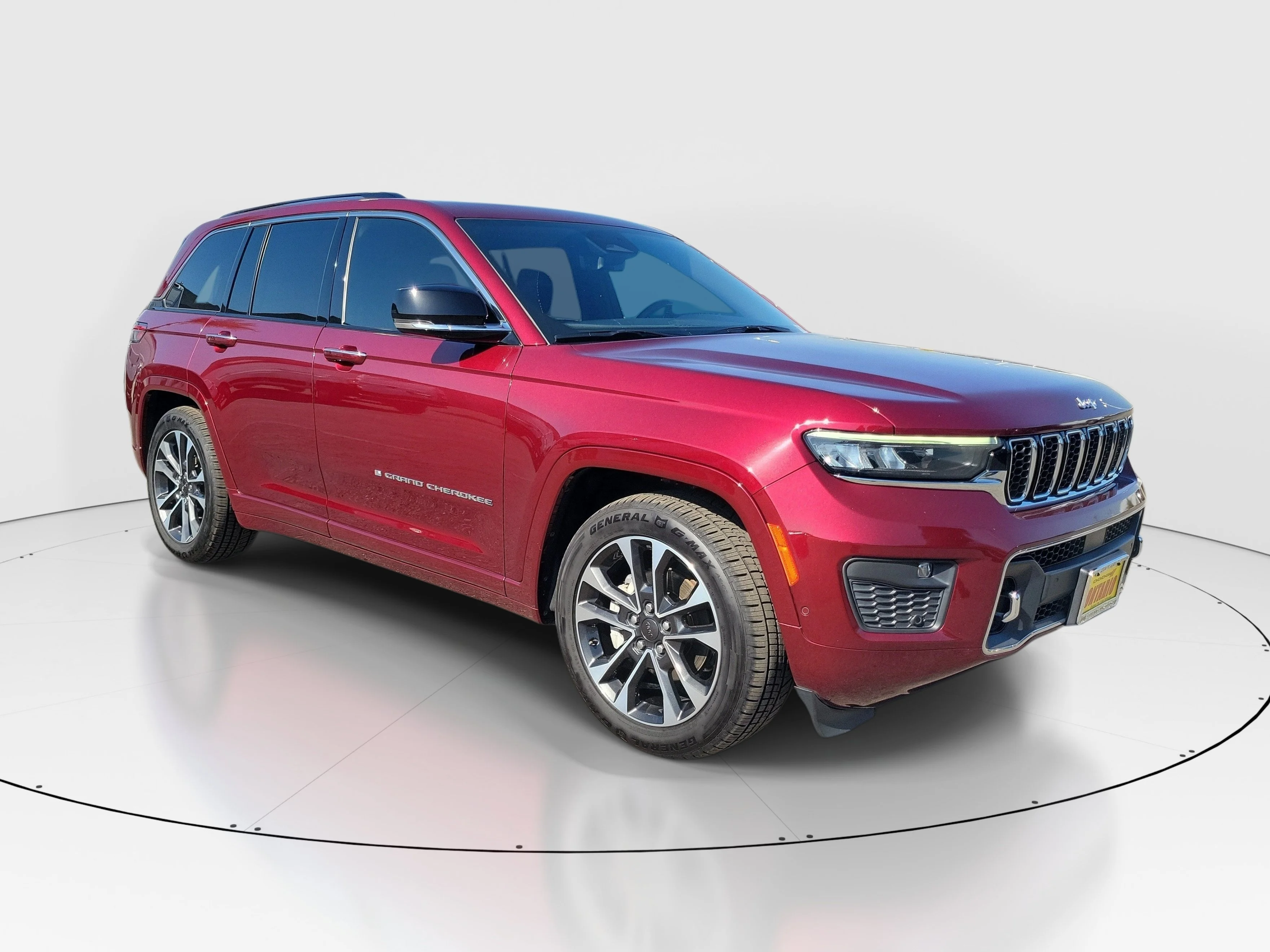 Certified Used 2023 Red Jeep Overland image 29