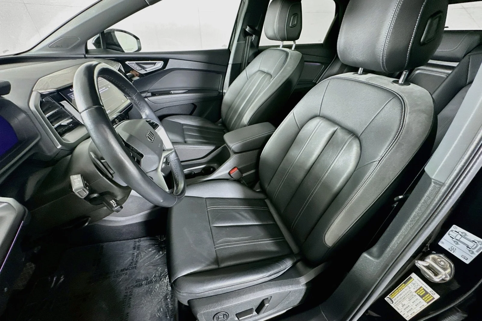 Used 2023 Mythos Black Metallic Audi Premium Plus image 18