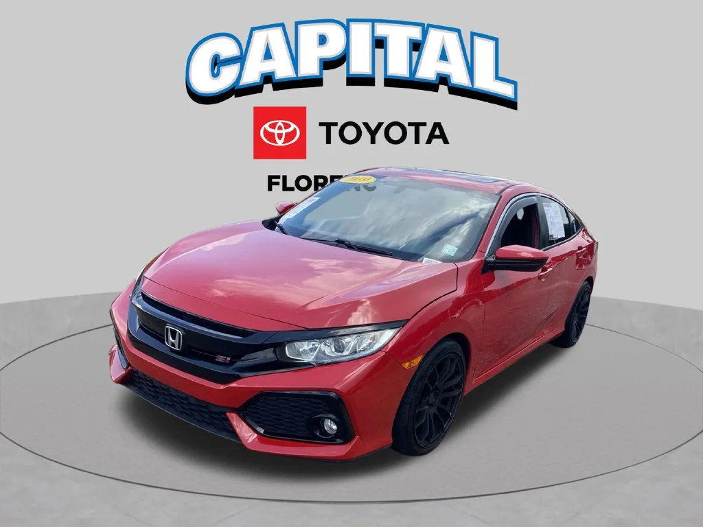 Used 2019  Honda Si image 2