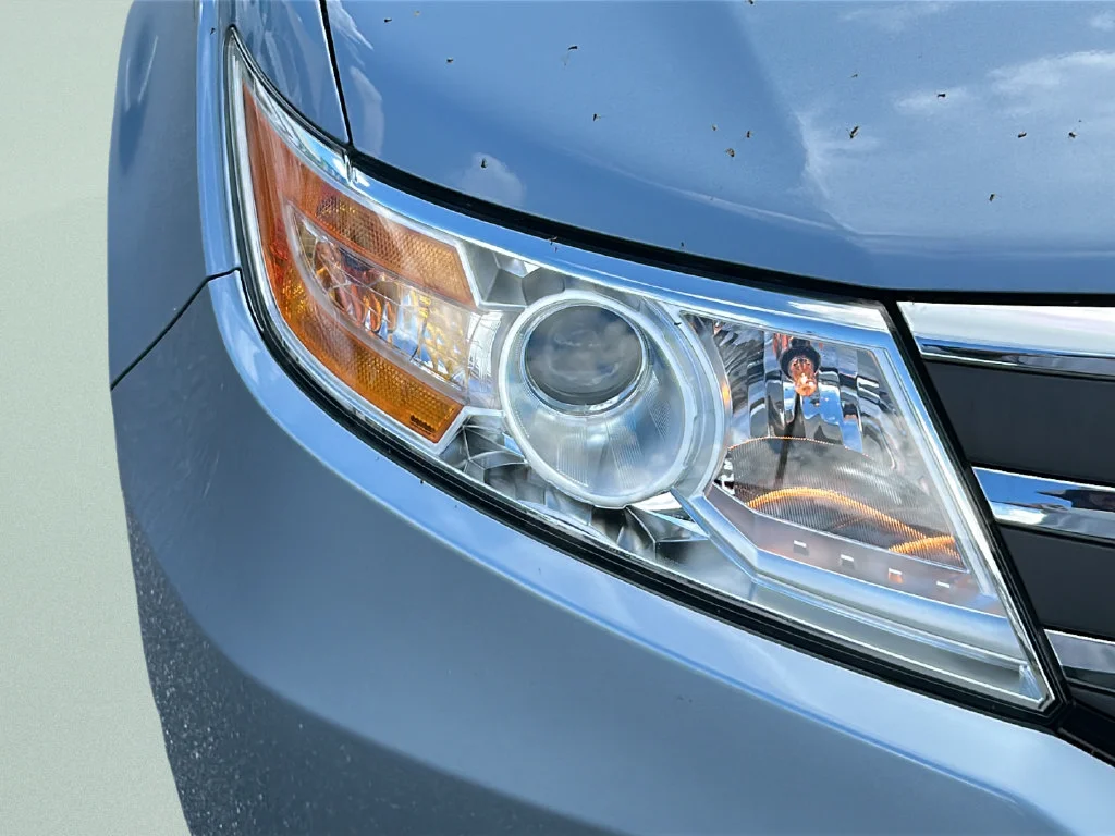 Used 2011 Blue Honda EX-L image 9