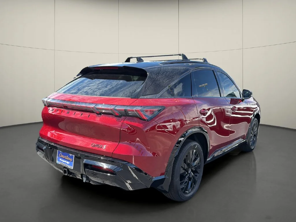 New 2027 2T SUN RED INFINITI Sport AWD image 7