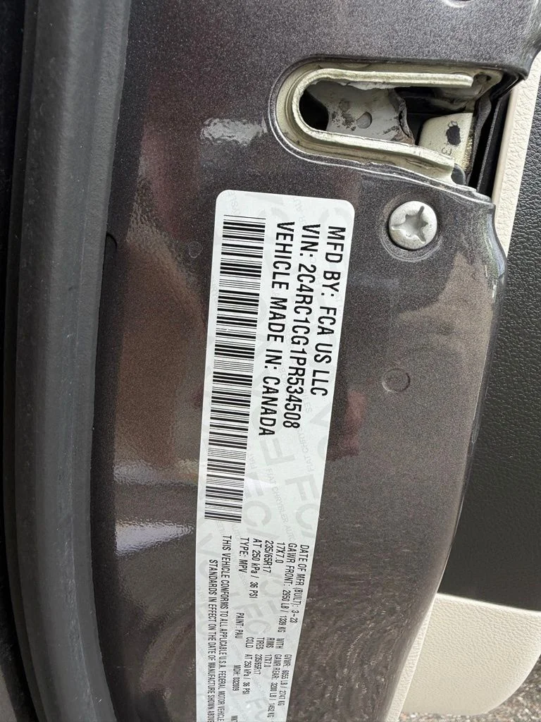 Used 2023 Crystal Metallic Chrysler LX image 26