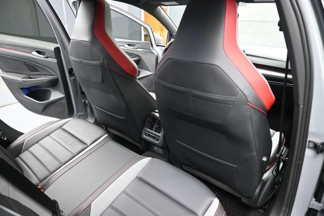 Used 2023 Gray Volkswagen Autobahn image 25