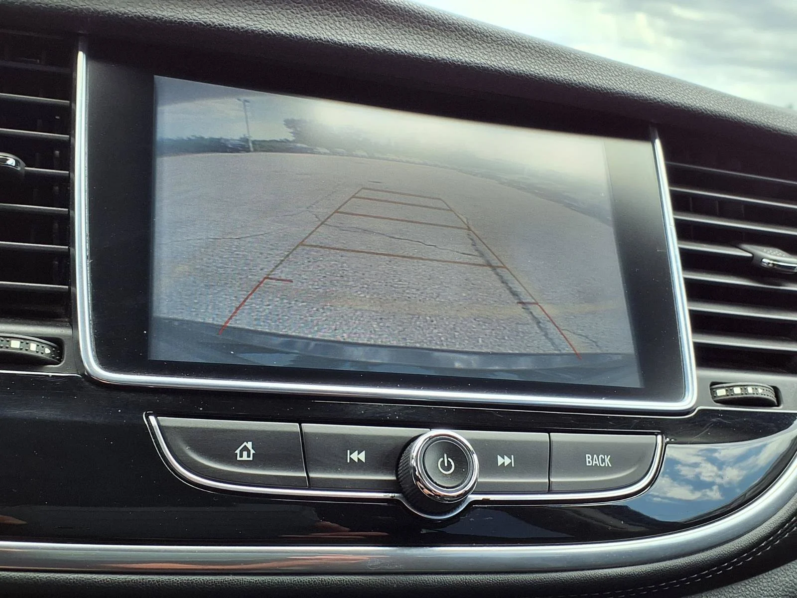 Used 2019 Ebony Twilight Metallic Buick Preferred image 7