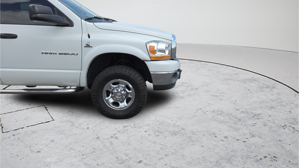 Used 2006 White Dodge SLT image 27