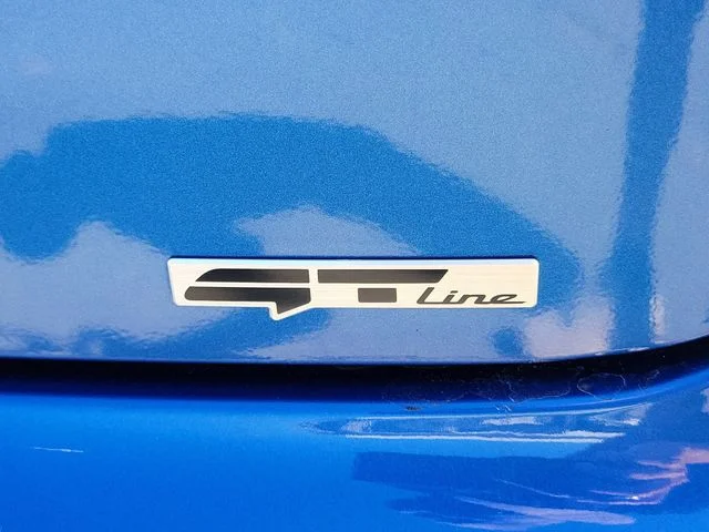Used 2025 Wave Blue Kia GT-Line image 33