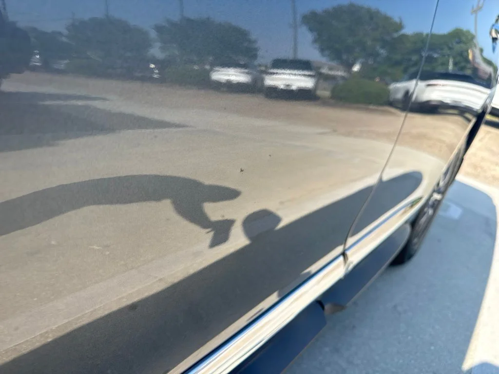 Used 2019 Gray INFINITI LUXE image 4