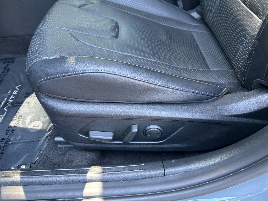 Used 2021 Gray Hyundai Limited image 15