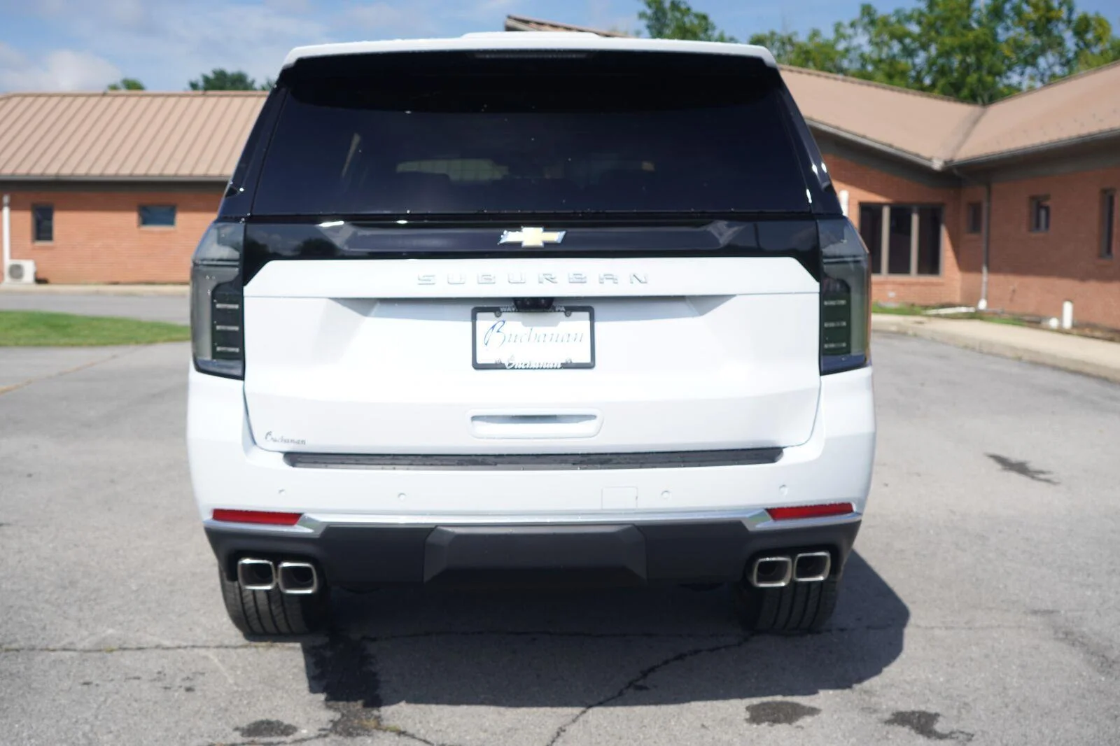 2026 Chevrolet Suburban High Country - Photo 4
