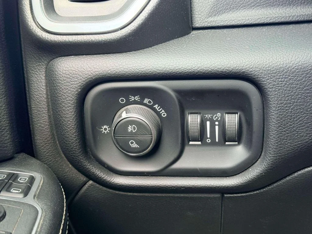 Used 2024 White Ram Laramie image 18