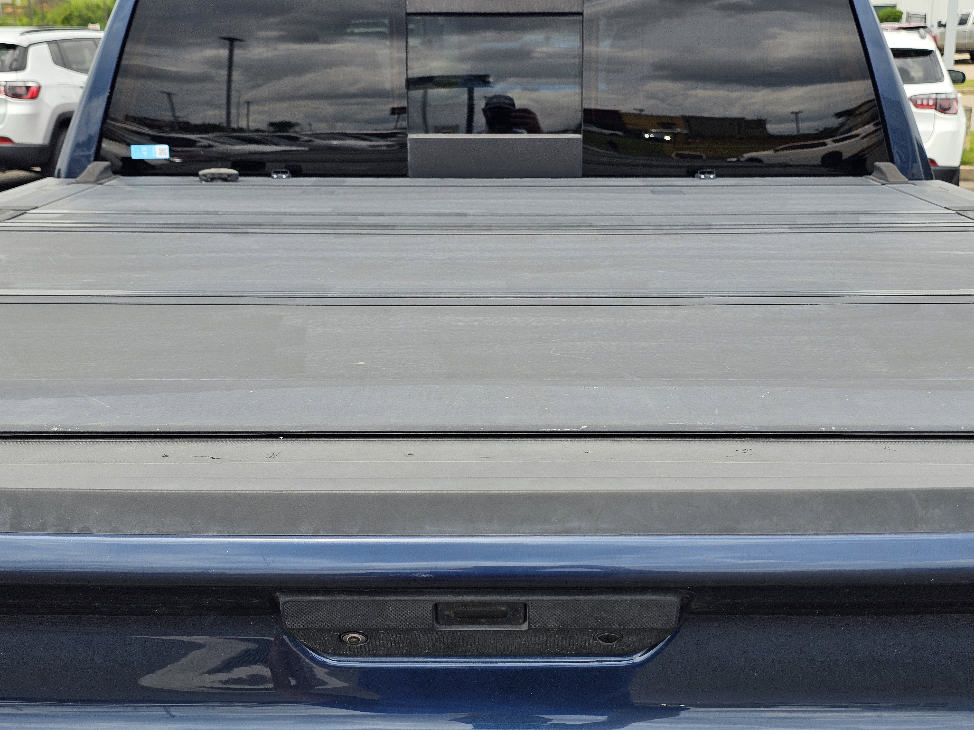 Used 2021 Northsky Blue Metallic Chevrolet High Country image 13