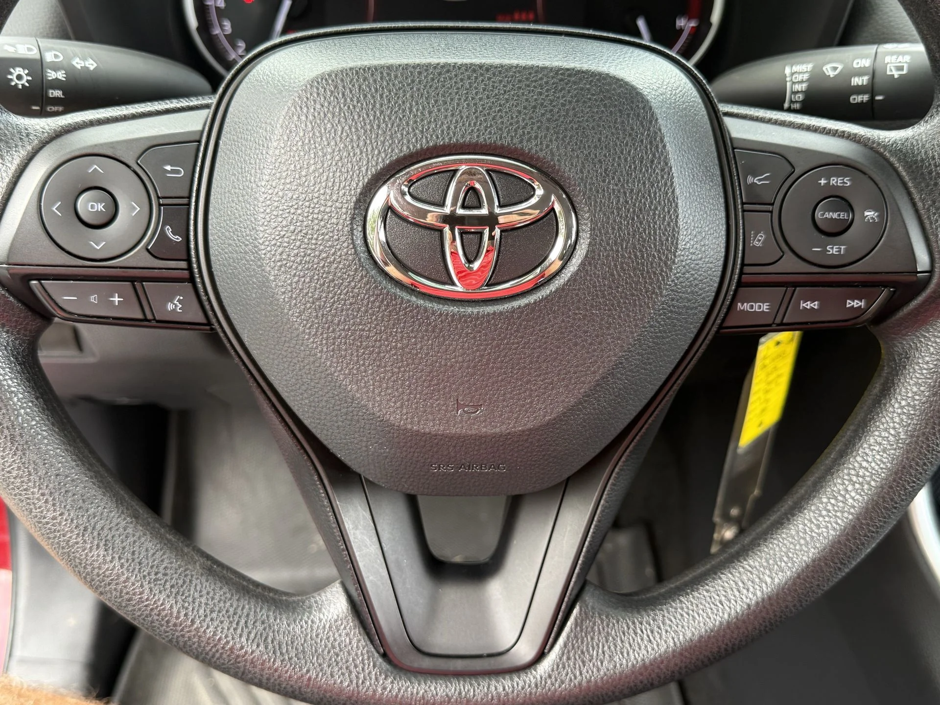 Used 2024 Pearl Toyota LE image 9