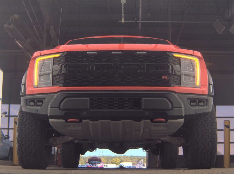 Used 2023  Ford Raptor image 4