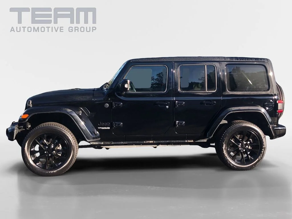 Used 2022 Black Jeep Unlimited Sahara High Altitude image 4