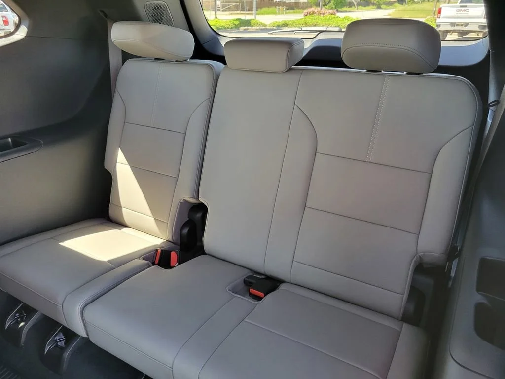 2025 GMC Acadia Elevation - Photo 9