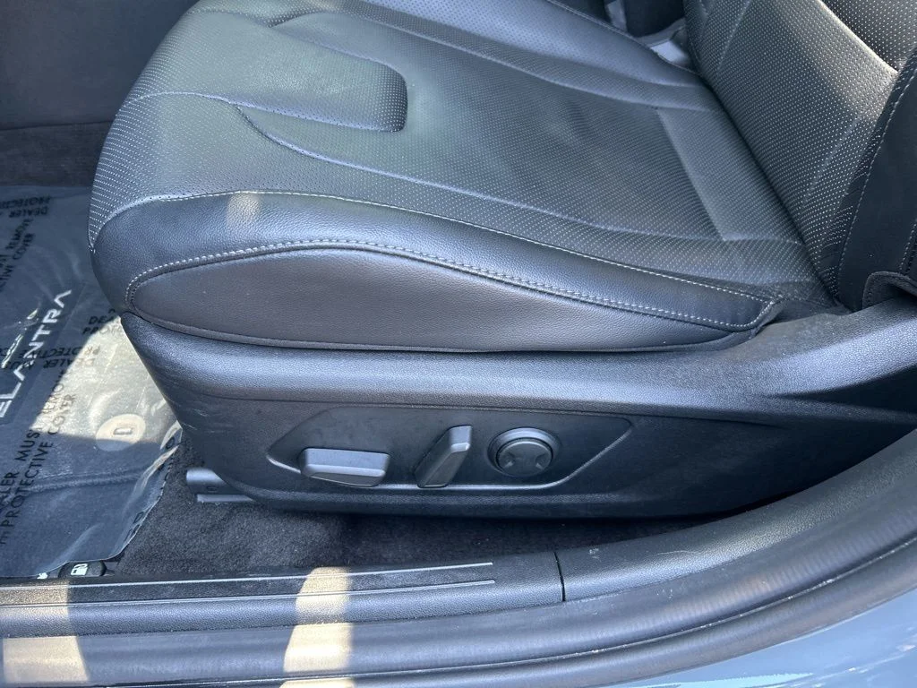 Used 2021 Gray Hyundai Limited image 15