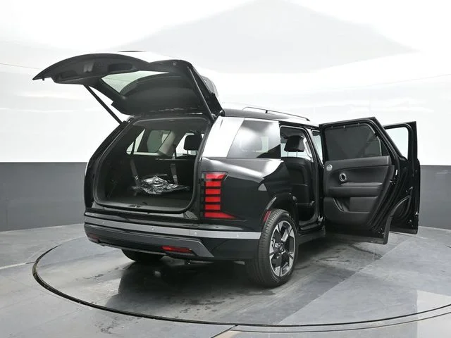 New 2026 Black Hyundai Limited image 19