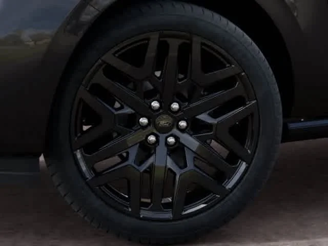 New 2027 Dark Matter Gray Metallic Ford Platinum image 42