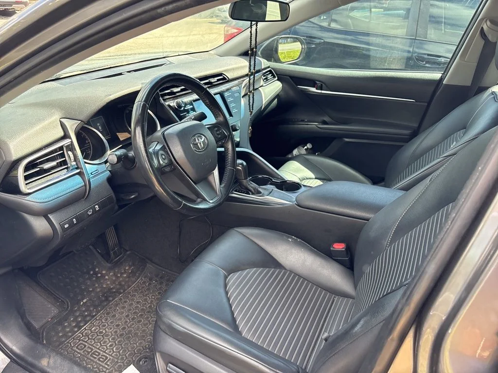 Used 2019 Gray Toyota SE image 13