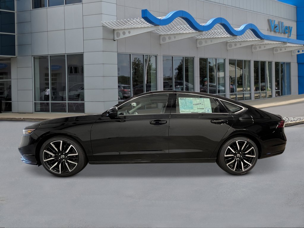 New 2026 Crystal Black Pearl Honda Touring image 2