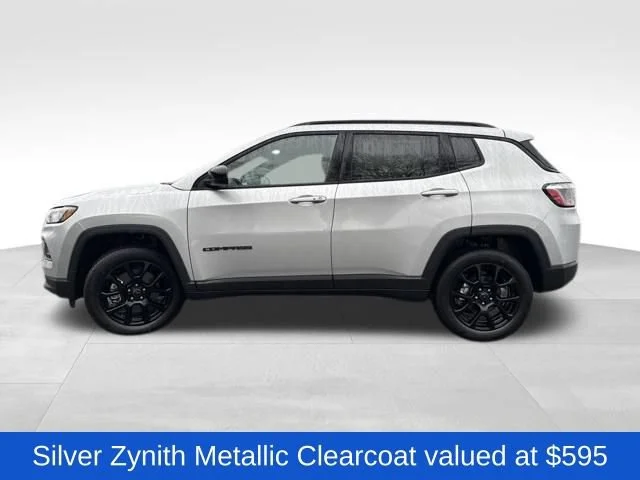 New 2026 Silver Zynith Metallic Clear-Coat Exterior Paint Jeep Latitude image 4