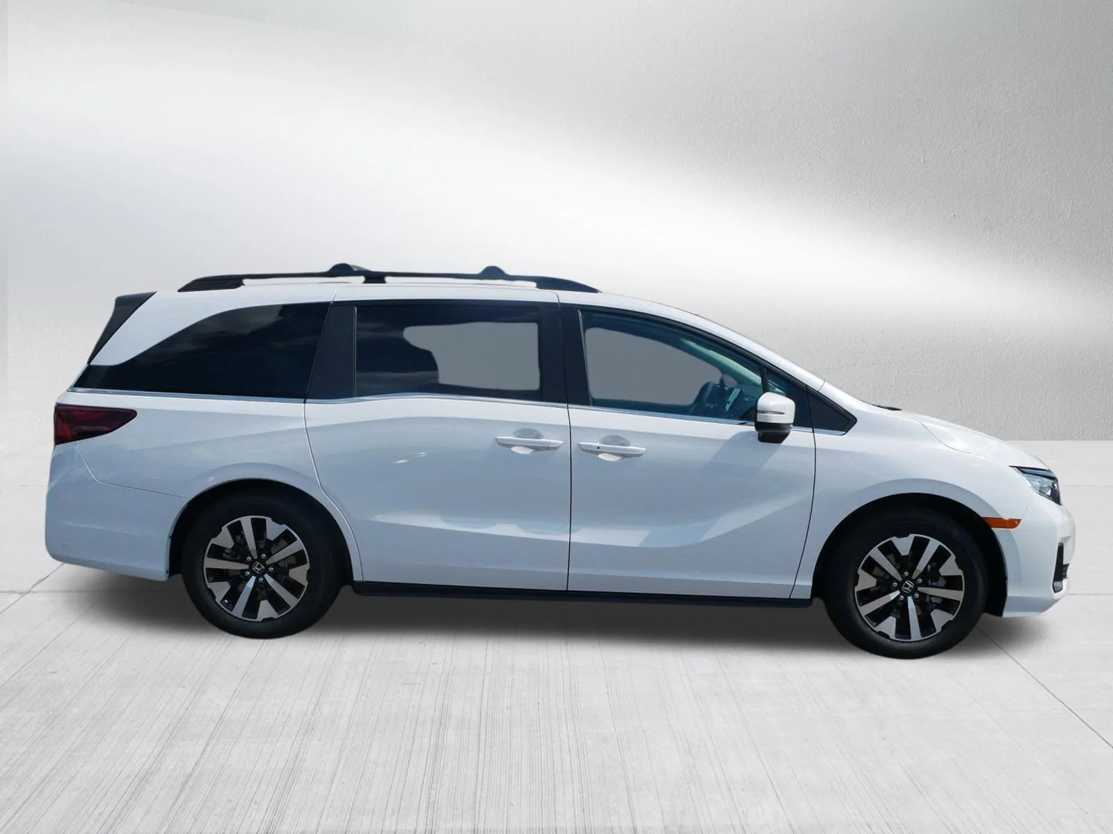 New 2026 Platinum White Pearl Honda EX-L image 8