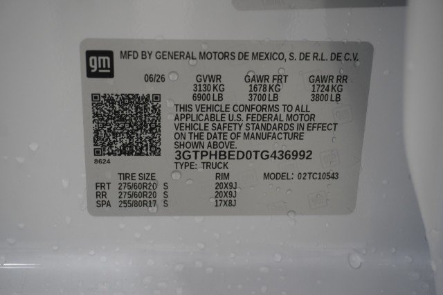 New 2026 Summit White GMC SLE image 34