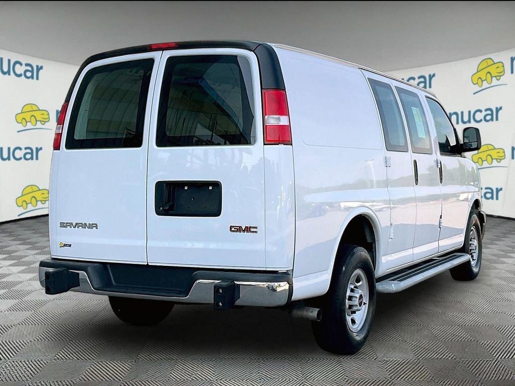 Used 2024 White GMC Work Van image 6