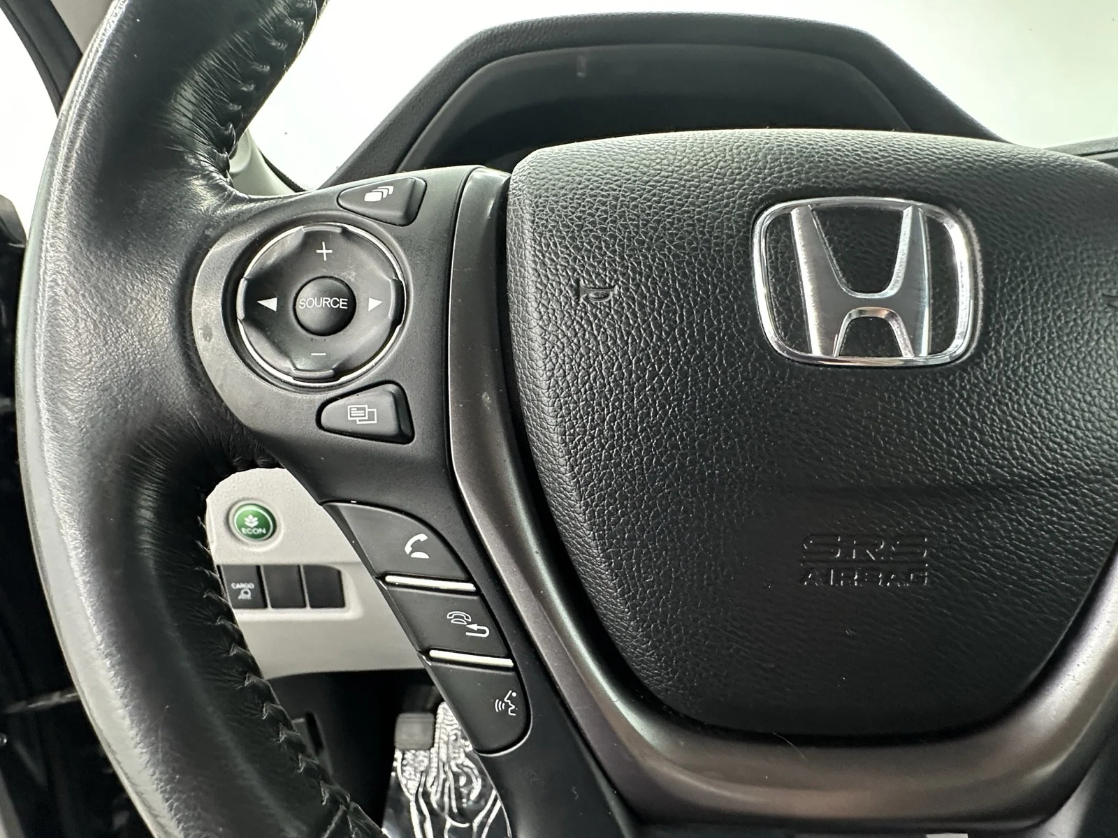 Used 2019 Forest Mist Metallic Honda RTL-T AWD image 17