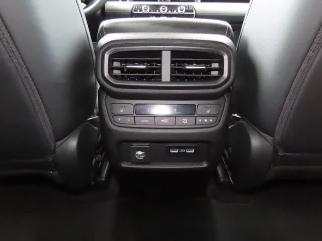 2023 Honda Pilot Elite - Photo 31