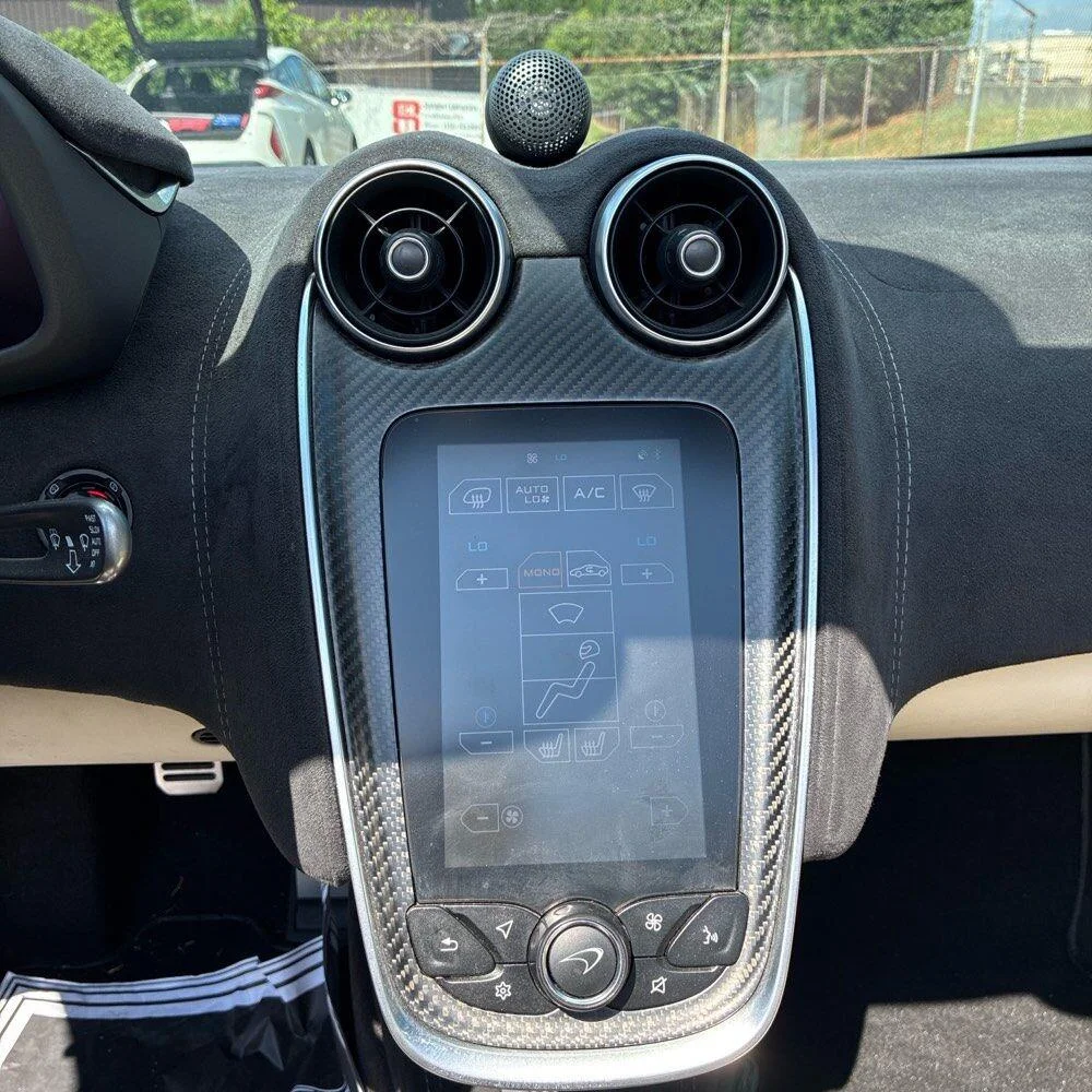 Used 2019 Blue MCLAREN  image 21