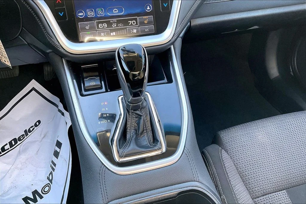 2021 Subaru Outback Premium - Photo 19