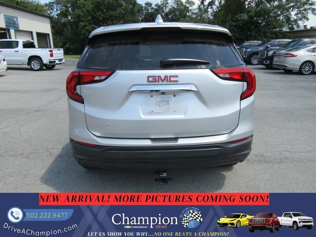 Used 2018 QUICKSILVER METALLIC GMC SLE image 5