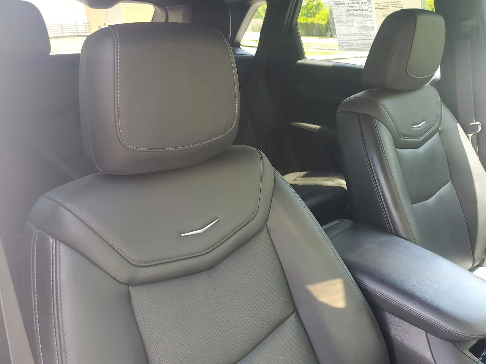 Used 2024 Mary Kay Pearl Tri-coat V Cadillac Premium Luxury image 20