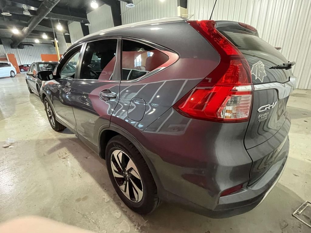 Used 2016  Honda Touring image 4