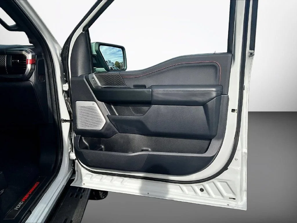 Used 2026 Avalanche Ford Raptor image 31