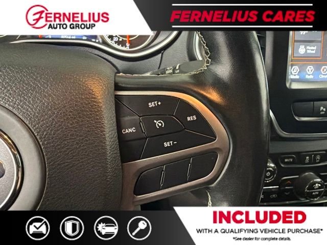 Used 2021 Red Jeep Latitude Lux image 44