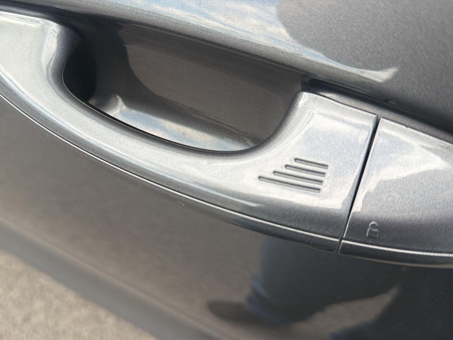 Used 2024 Carbonized Gray Ford SEL image 9
